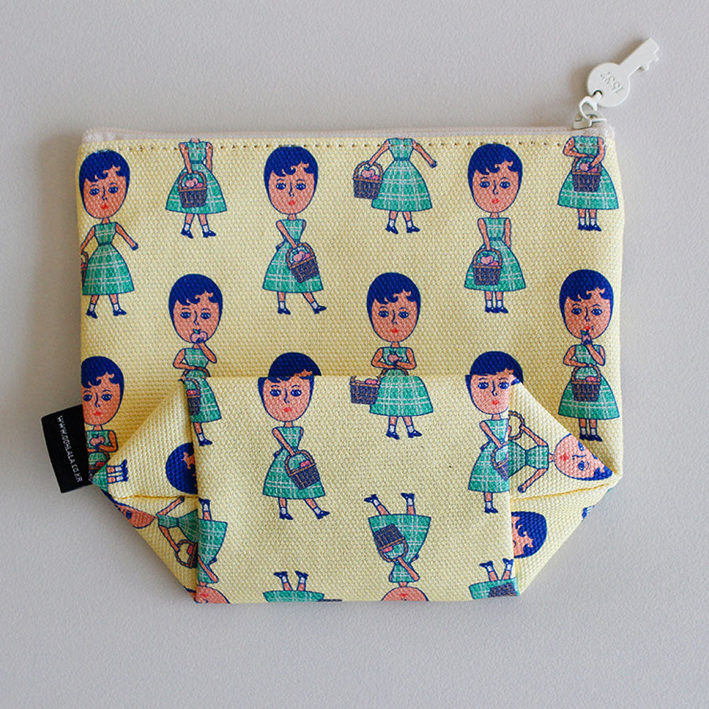 ポーチ おしゃれ かわいい 化粧ポーチ 化粧 コスメ 小物入れ サニタリー ブランド コンパクト 財布 スマホ マチあり ギフト 小さい ミニポーチ コインケース 旅行 トラベル プレゼント 韓国 1537