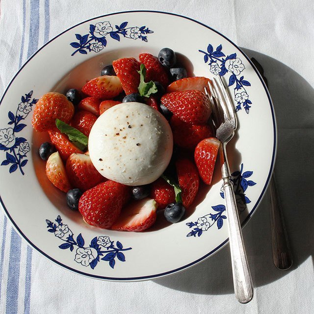 pasta bowl お皿 皿 パスタ カレー 陶器 ホワイト 白 おしゃれ ボウル 北欧 レトロ 韓国 かわいい オシャレ 食洗機 電子レンジ レンジ 対応 ギフト