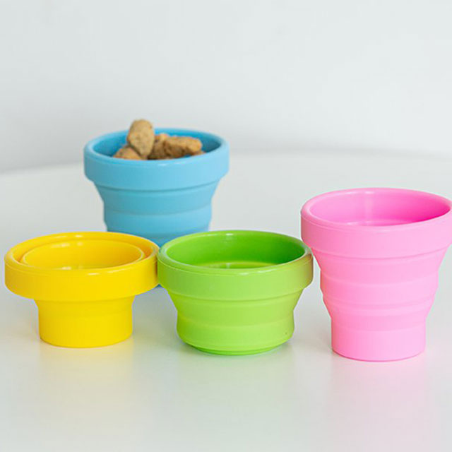 ペット 器 お皿 コップ 犬 猫 シリコン ボウル 折りたたみ カラビナ 犬猫 携帯 水やり 持ち運び 便利 食器 給水 散歩 かわいい